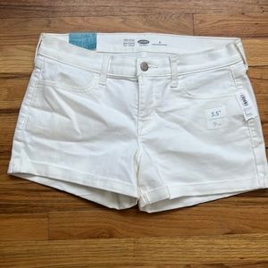 Old navy white shorts